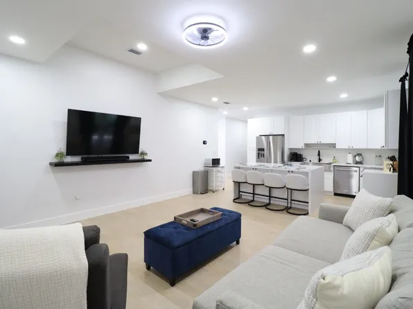 1571 SW 136th Ave, Davie, FL 33325