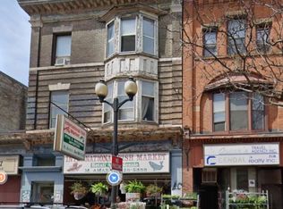 207 James St N #2, Hamilton, ON L8R2L2