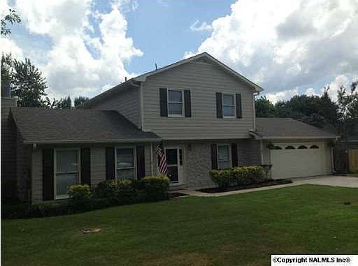 1st image of 1108 Lyngate Dr SE