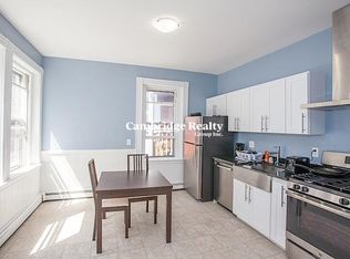 147 Columbia St #3T, Cambridge, MA 02139