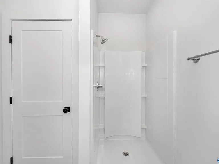 2506 Freeman Rd — Photo 8