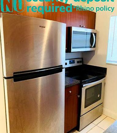 2nd image of 2070 NE 162nd St APT 4