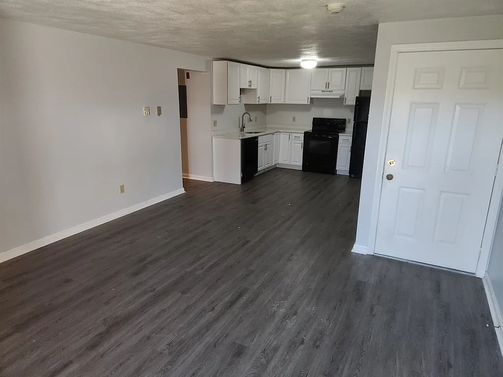 1 bed, 1.0 bath, 600 sqft, $2,000 — Photo 1