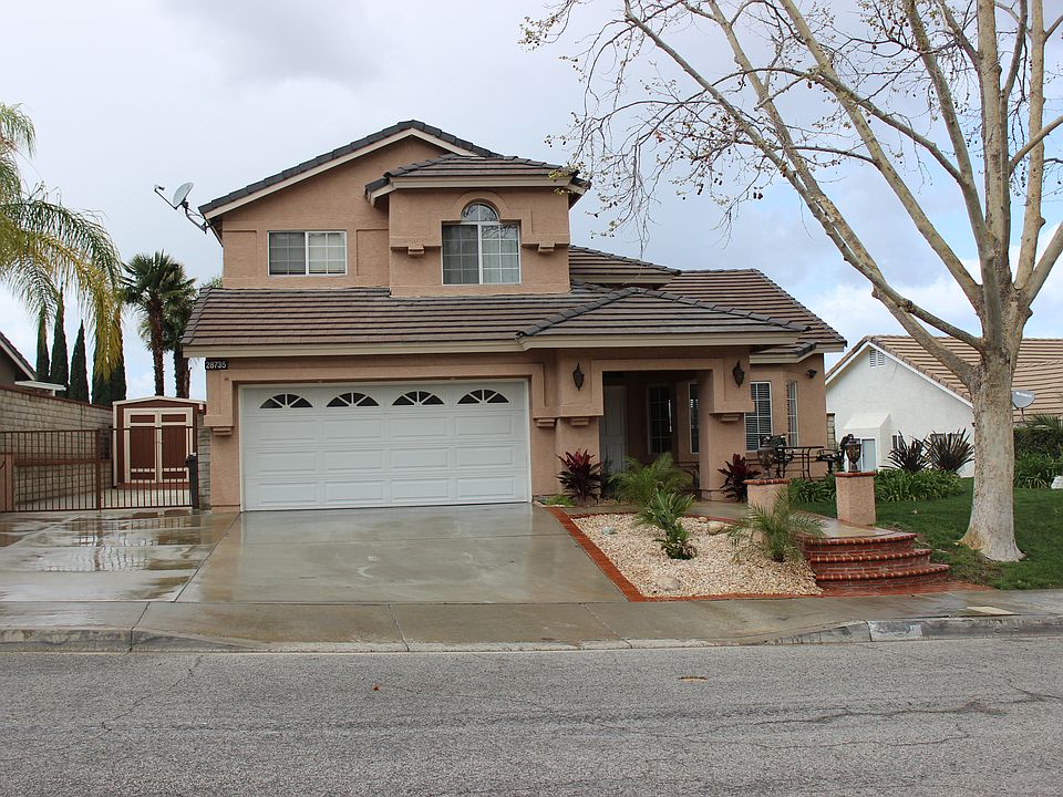 1st image of 28735 Persimmon Ln