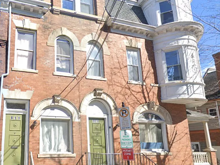 809-811 W Turner St — Photo 7