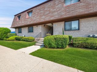 25560 Quarter Deck St BUILDING 3, Harrison Township, MI