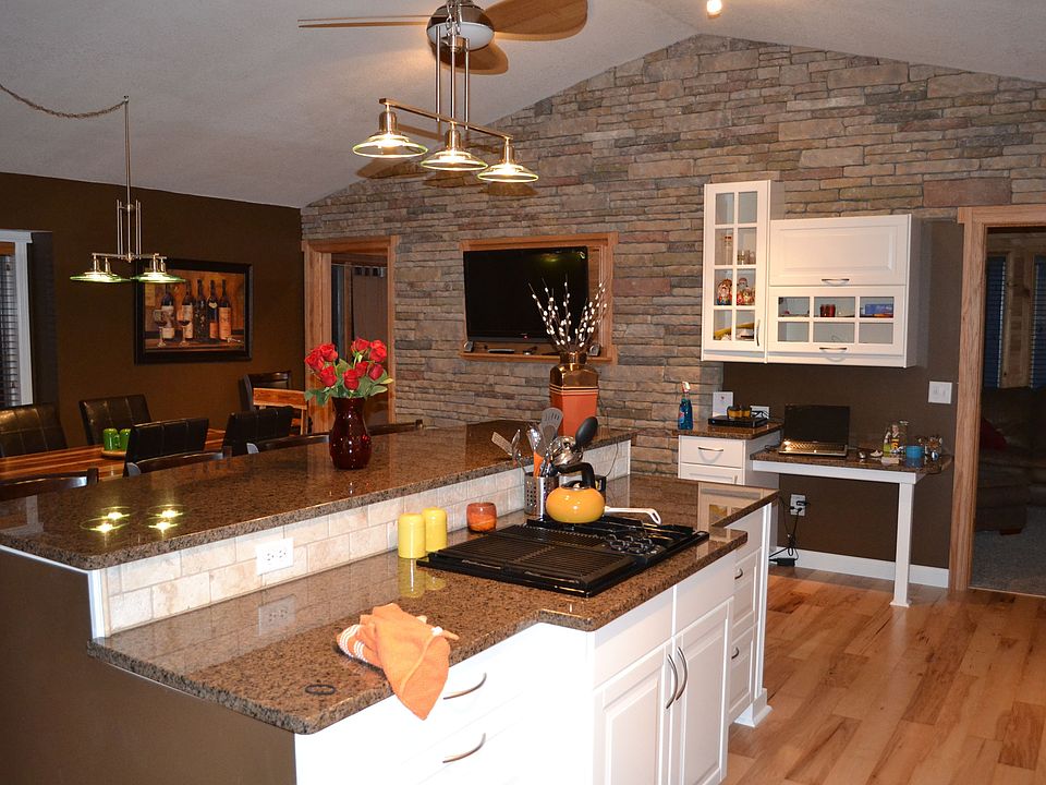 1st image of 120 Loretta Ln