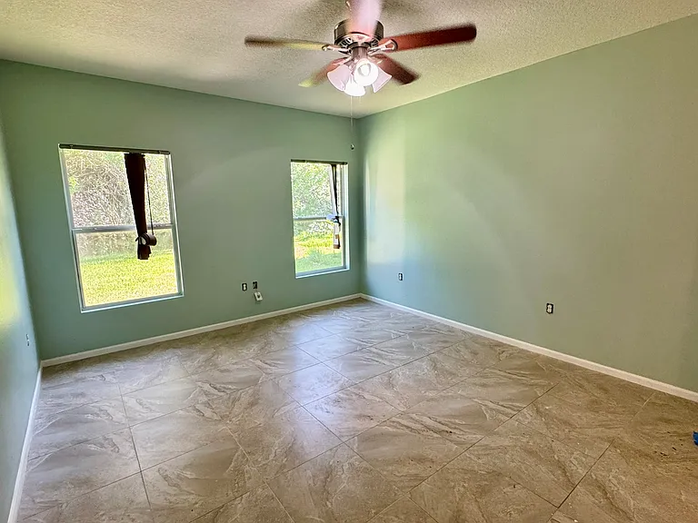 3750 Aria Dr — Photo 3