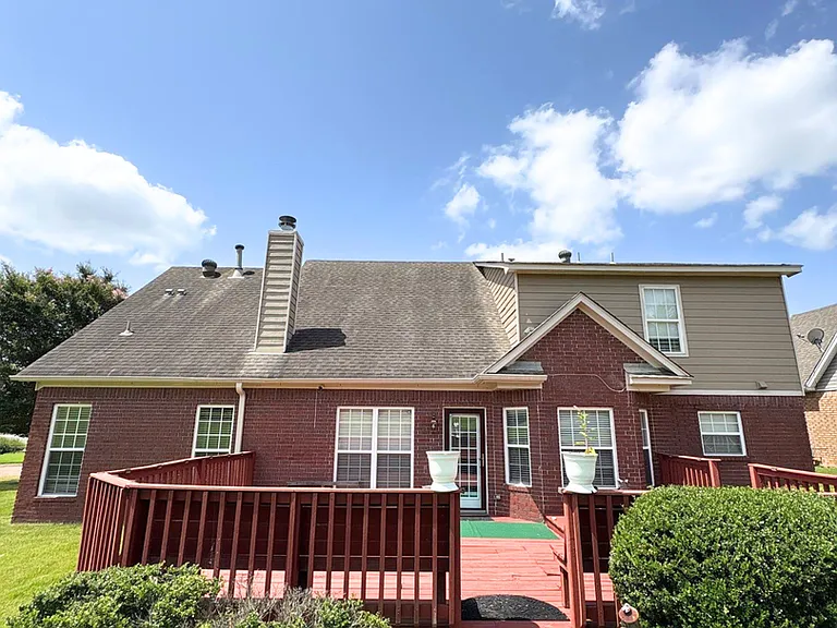 9456 Club Walk Ct — Photo 18