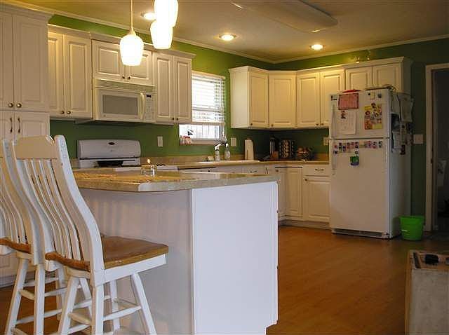 1st image of 1111 Hill St