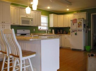 1111 Hill St, Dandridge, TN 37725