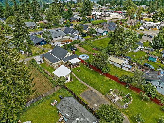 4th image of 620 Arcadia Avenue