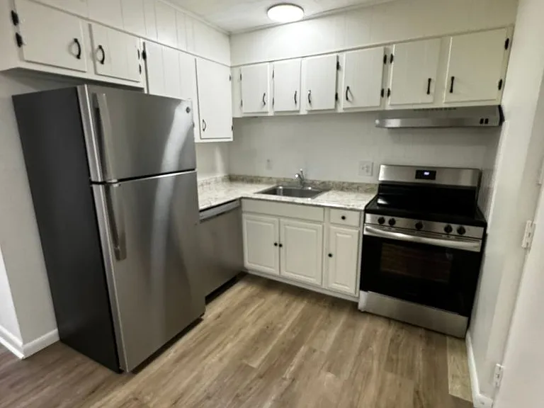 31 Vine Street — Photo 4