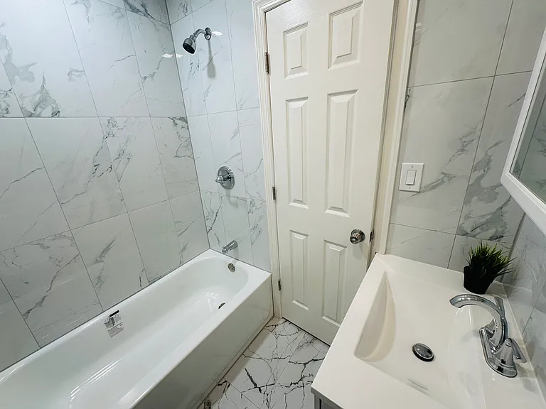 102 Nelson Ave #2 — Photo 16