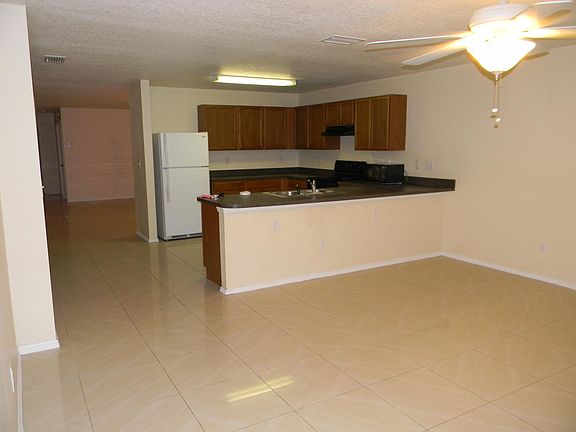 5th image of 30925 Temple Stand Ave