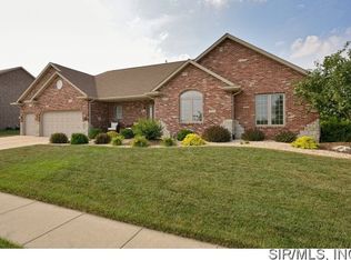 508 Torchlight Ln, Lebanon, IL 62254