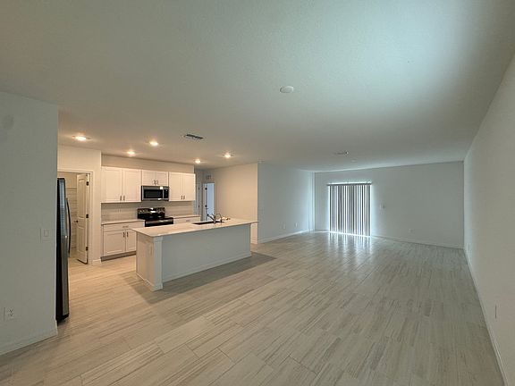 4th image of 11256 Radiant Shore Loop #1