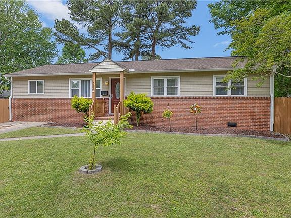 2nd image of 313 Lineberry Rd