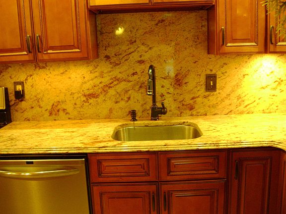 Granit back splash