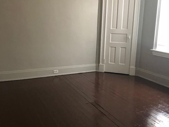 3rd image of 4117 W Liberty St