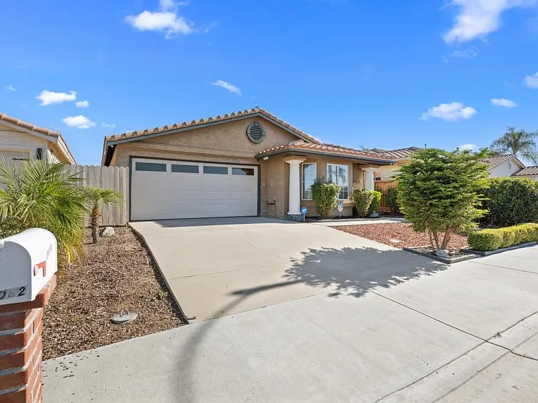 28082 Bavaria Dr — Photo 3