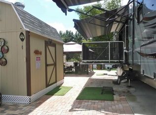 20300 Leonard Rd, Lutz, FL 33558