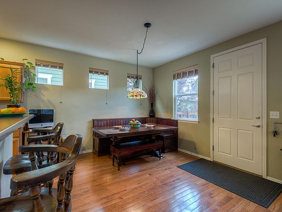 5th image of 2839 N Emporia Ct