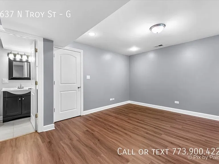 2637 N Troy St #G — Photo 13