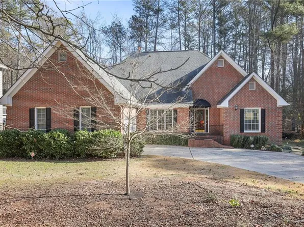 1095 Chestnut Hill Cir SW, Marietta, GA 30064