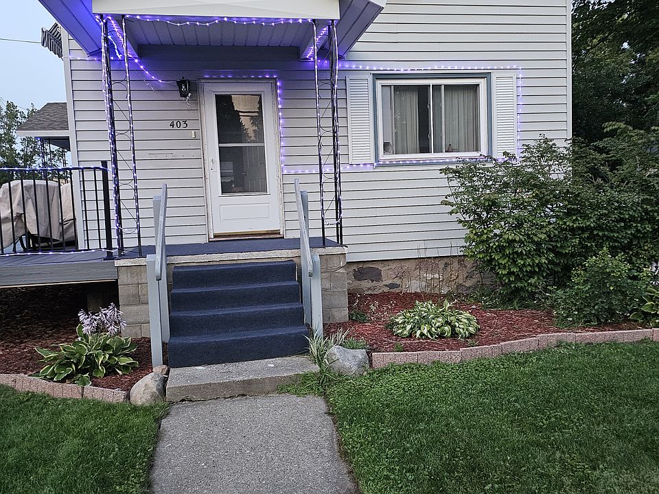 1st image of 403 S Court Ave