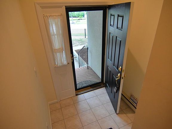 2nd image of 226 Marina Dr #3-6