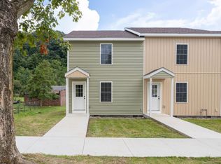 141 Mulberry Ave #A, Weston, WV 26452