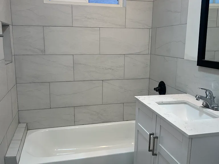 829 N San Vicente Blvd #8 — Photo 12