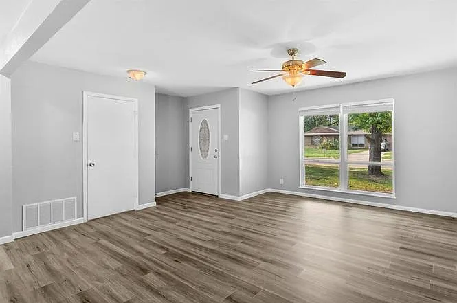 6505 Flamingo Rd — Photo 13