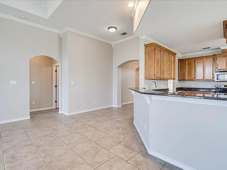 5810 Aava — Photo 11