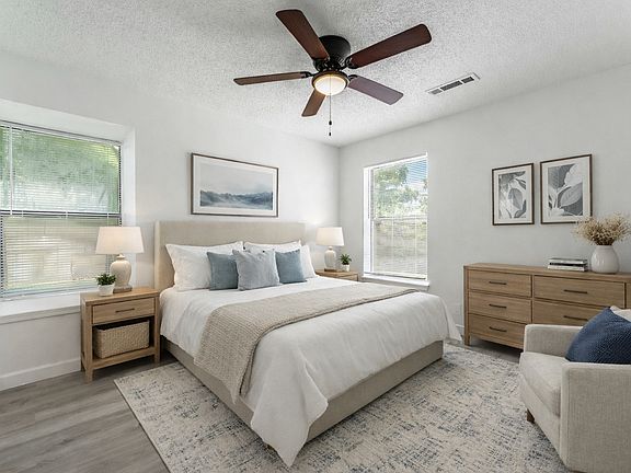 4th image of 502 Black Oak Ave #514-G