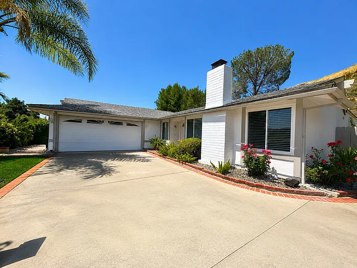 28189 Oaklar Dr — Photo 11