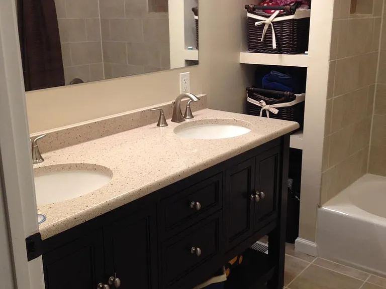 312 Seaton Pl NE — Photo 10
