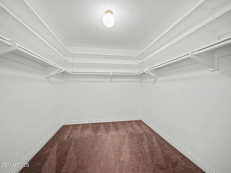 22777 Brenford St — Photo 28