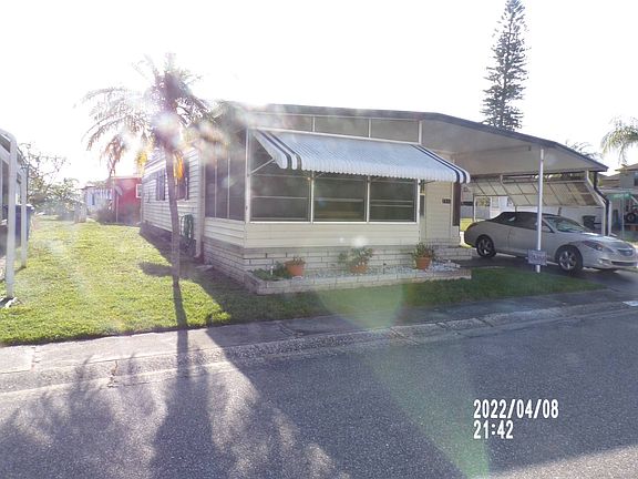 3rd image of 15666 49th St N #1143