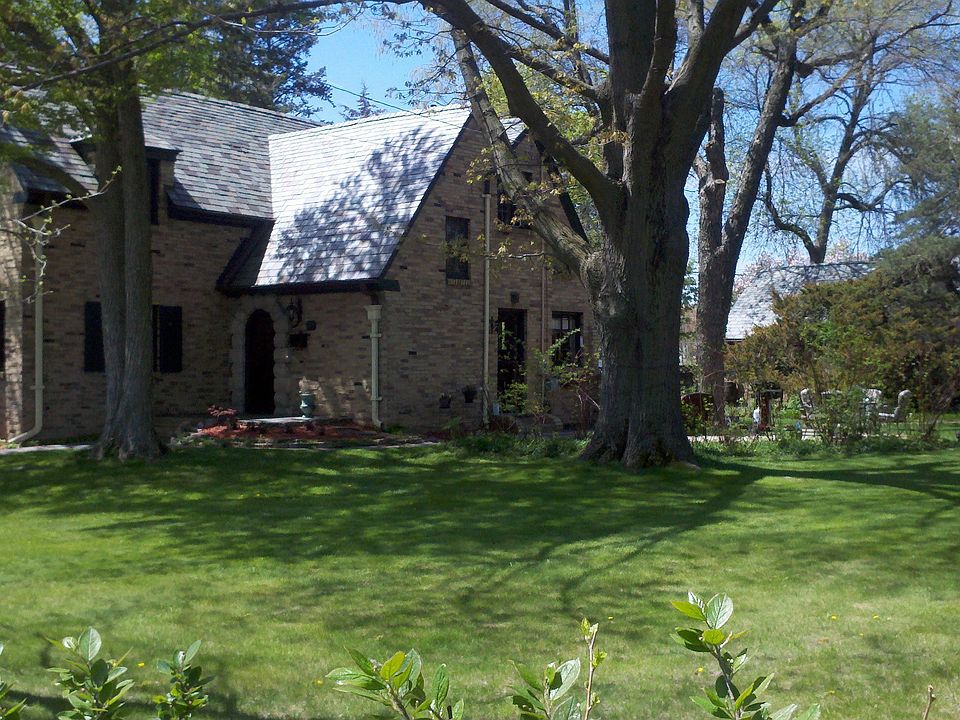 Charming 1928 Tudor