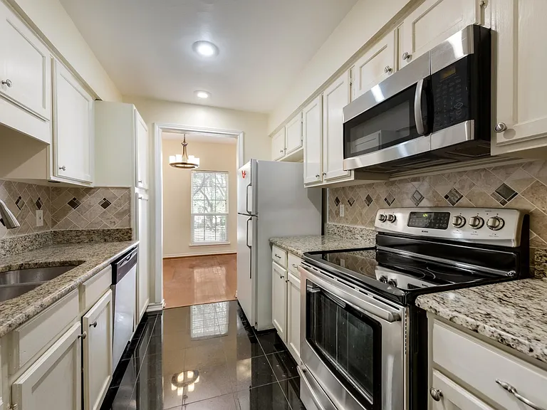 8600 Coppertowne Ln #1901 — Photo 7