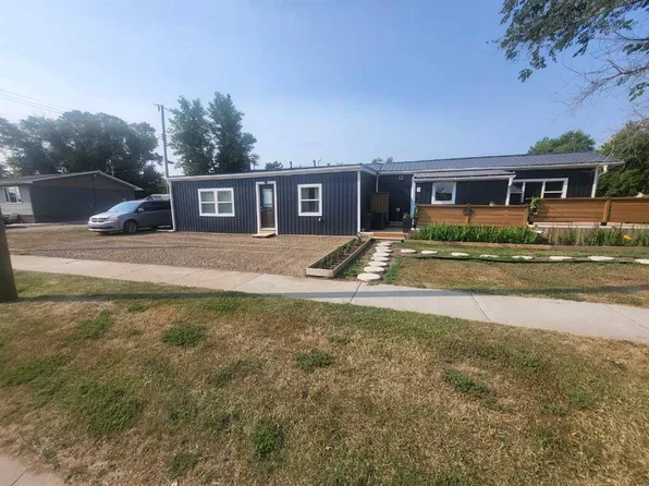 276 W Centre St, Newell County, AB T0J 3K0