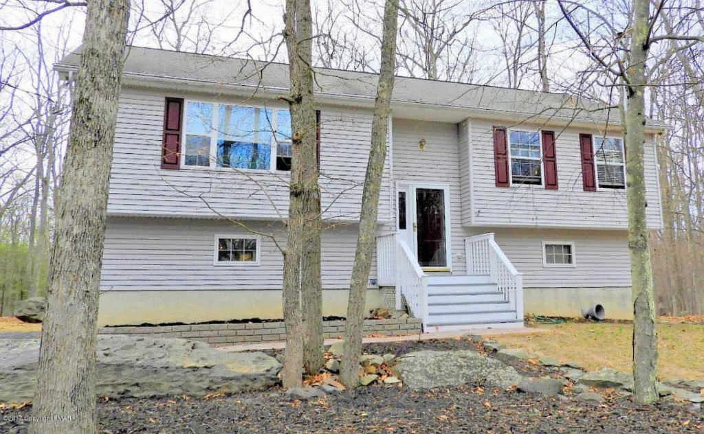 432 Hyland Dr photo 1