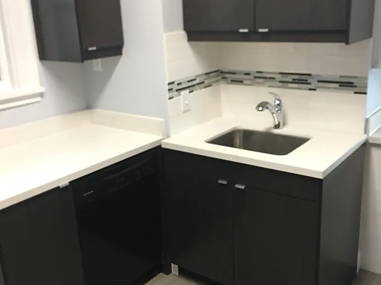 2516 Dupont Ave S #4 — Photo 10