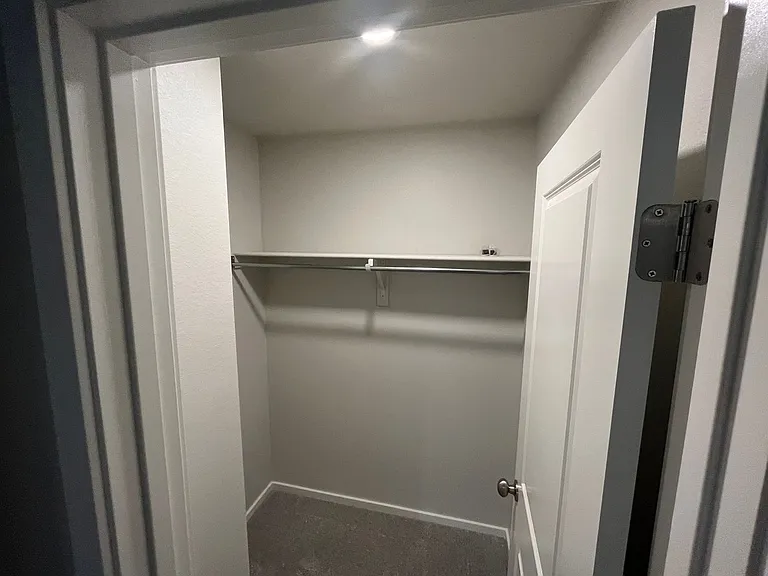 2720 Barnstormer St #5 — Photo 19