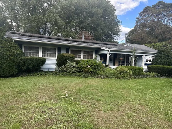 5 PRINCETON Street, Red Hook, NY 12571