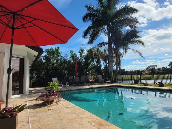 17191 Shaddock Ln, Boca Raton, FL 33487