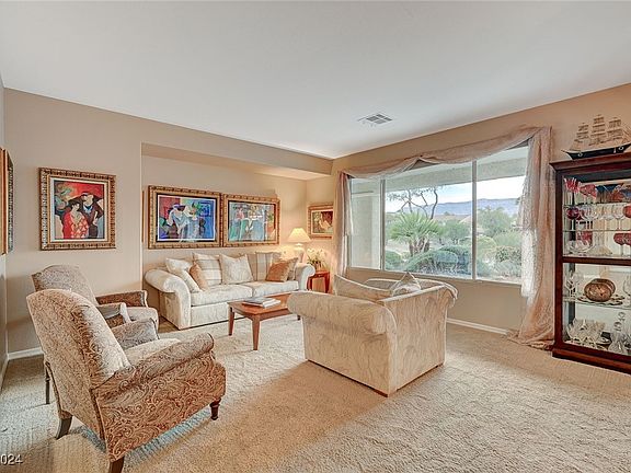 3rd image of 4729 Regalo Bello St