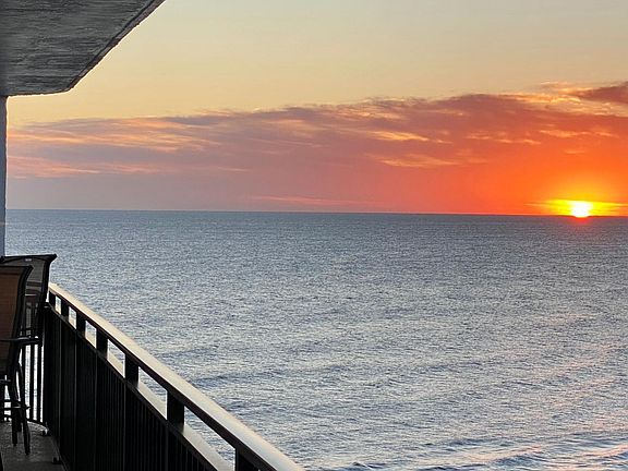 Enjoy spectacular Atlantic Ocean sunrises over your private main balcony from our 11th-floor slice of paradise.